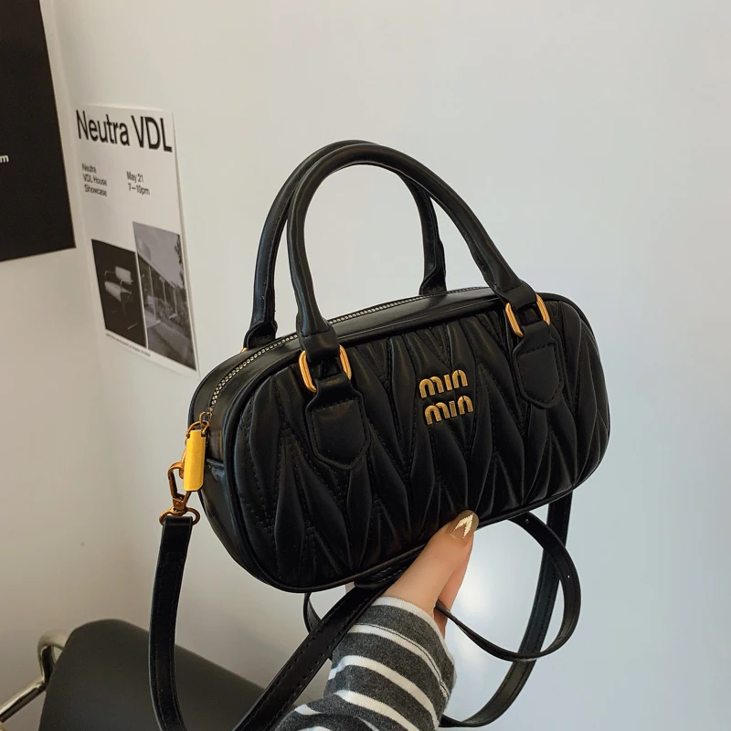 Women Luxury High End Leather  - огляд і ціна Luxury Lifestyle Fashion