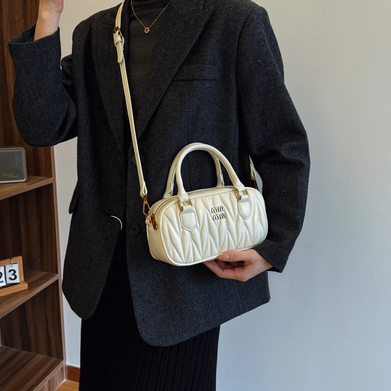 Women Luxury High End Leather  - огляд і ціна Luxury Lifestyle Fashion